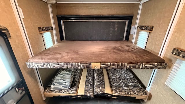 2015 MXT 319 by KZ - Image 23