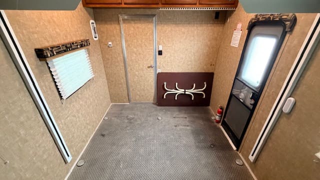 2015 MXT 319 by KZ - Image 31