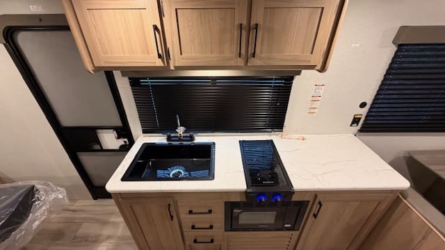 2026 COLEMAN 19R by KEYSTONE - Image 10