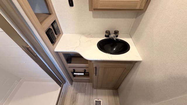 2026 COLEMAN 32BHS by KEYSTONE - Image 29