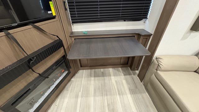 2026 COUGAR 2400RE by KEYSTONE - Image 14