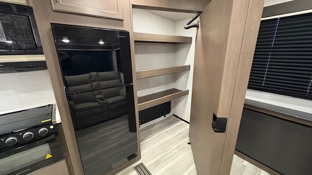 2026 COUGAR 2400RE by KEYSTONE - Image 12