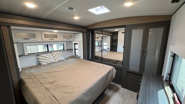 2026 BULLET 310RES by KEYSTONE - Image 21