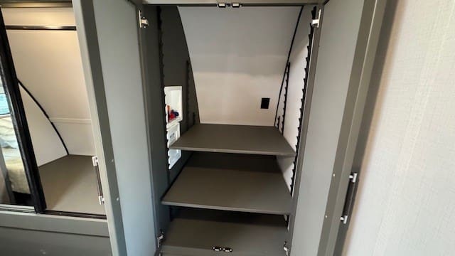 2026 BULLET 310RES by KEYSTONE - Image 24