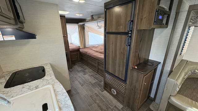 2017 BULLET 2190EX by KEYSTONE - Image 12