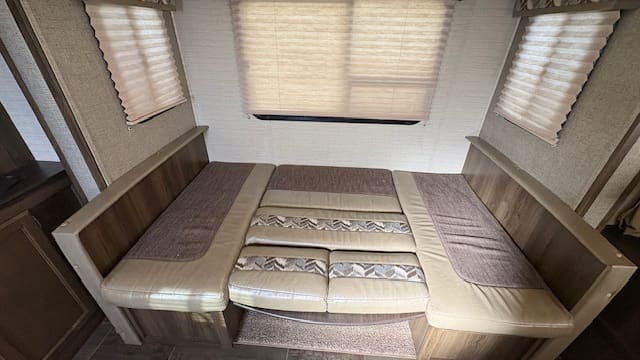 2017 BULLET 2190EX by KEYSTONE - Image 17