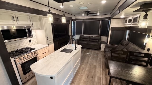 2022 JAYFLIGHT 40LOFT by JAYCO - Image 9