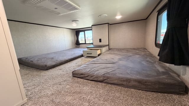 2022 JAYFLIGHT 40LOFT by JAYCO - Image 23