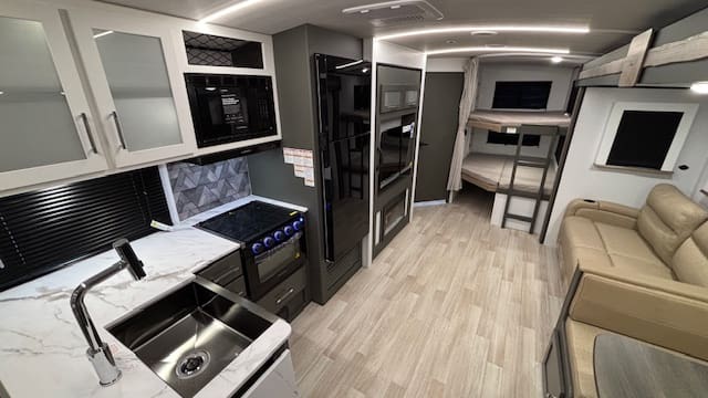 2026 BULLET 290BHS by KEYSTONE - Image 9