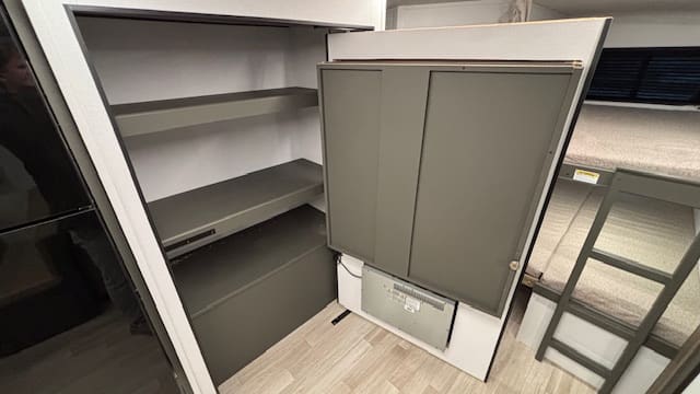 2026 BULLET 290BHS by KEYSTONE - Image 15