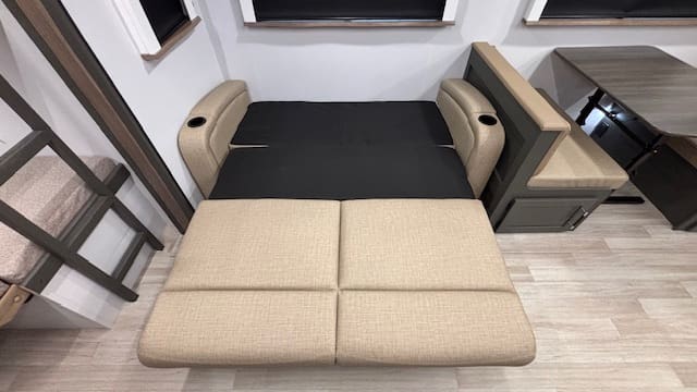 2026 BULLET 290BHS by KEYSTONE - Image 19