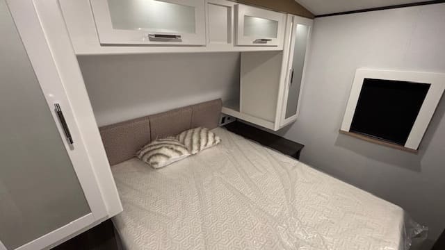 2026 BULLET 290BHS by KEYSTONE - Image 21