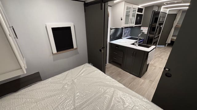 2026 BULLET 290BHS by KEYSTONE - Image 27