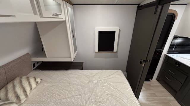 2026 BULLET 290BHS by KEYSTONE - Image 28