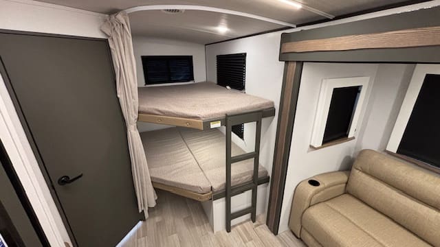 2026 BULLET 290BHS by KEYSTONE - Image 29