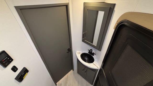 2026 BULLET 290BHS by KEYSTONE - Image 38