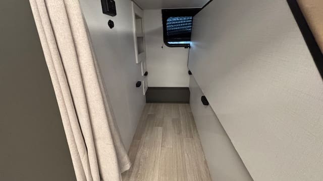 2026 BULLET 290BHS by KEYSTONE - Image 33