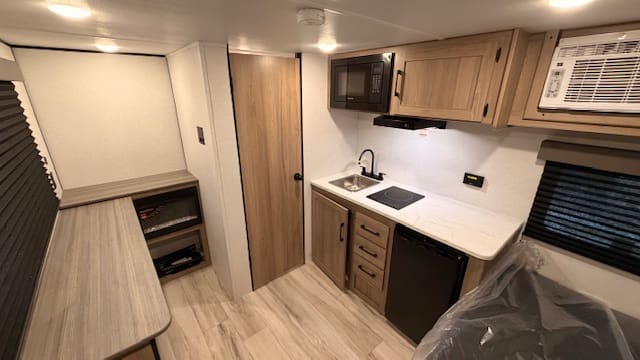 2026 COLEMAN 13R by KEYSTONE - Image 6