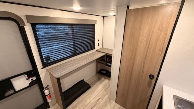 2026 COLEMAN 13R by KEYSTONE - Image 7