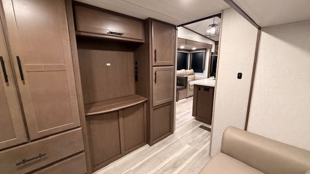 2026 COUGAR 360MBI by KEYSTONE - Image 23