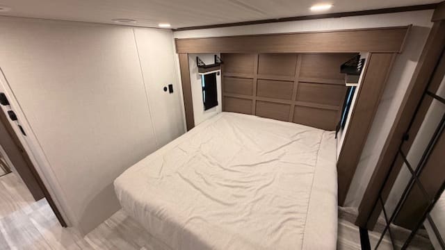 2026 COUGAR 360MBI by KEYSTONE - Image 43