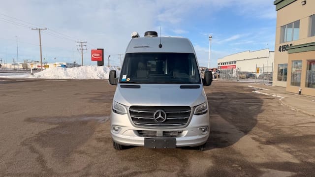 2023 PLEASURE-WAY PLATEAU TS by PLEASURE-WAY - Image 3