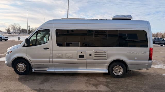 2023 PLEASURE-WAY PLATEAU TS by PLEASURE-WAY - Image 5