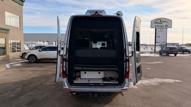 2023 PLEASURE-WAY PLATEAU TS by PLEASURE-WAY - Image 7