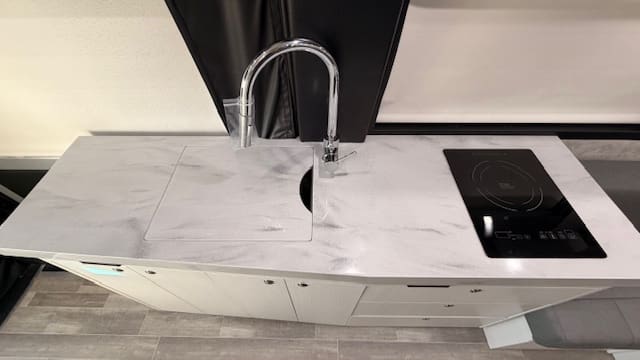 2023 PLEASURE-WAY PLATEAU TS by PLEASURE-WAY - Image 15