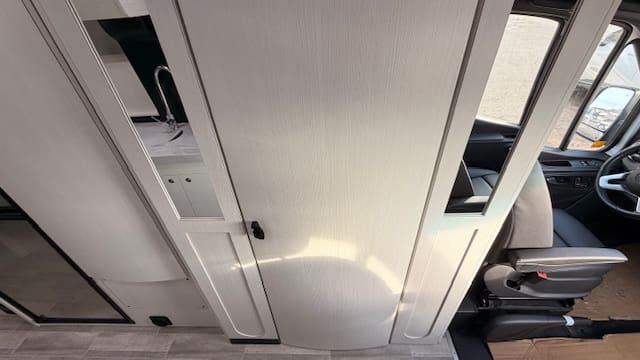 2023 PLEASURE-WAY PLATEAU TS by PLEASURE-WAY - Image 17