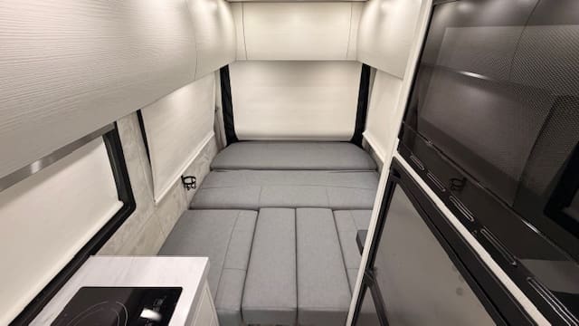 2023 PLEASURE-WAY PLATEAU TS by PLEASURE-WAY - Image 14