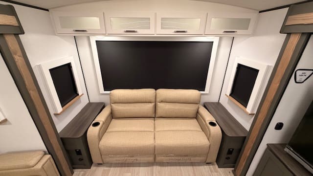 2026 BULLET 310RES by KEYSTONE - Image 14