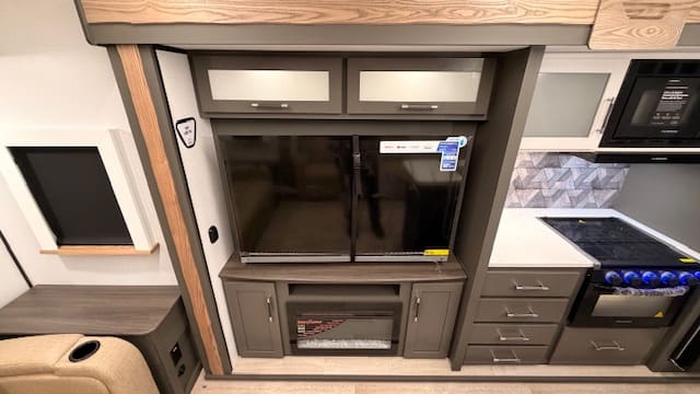 2026 BULLET 310RES by KEYSTONE - Image 15