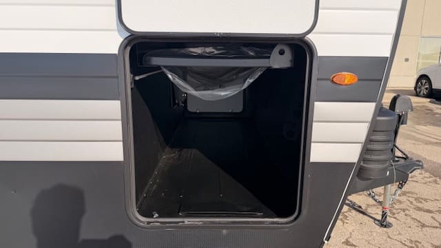 2026 HIDEOUT 310XBR by KEYSTONE - Image 8