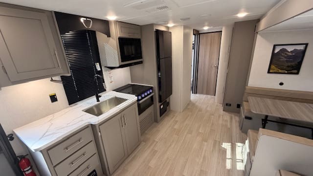 2026 HIDEOUT 310XBR by KEYSTONE - Image 10