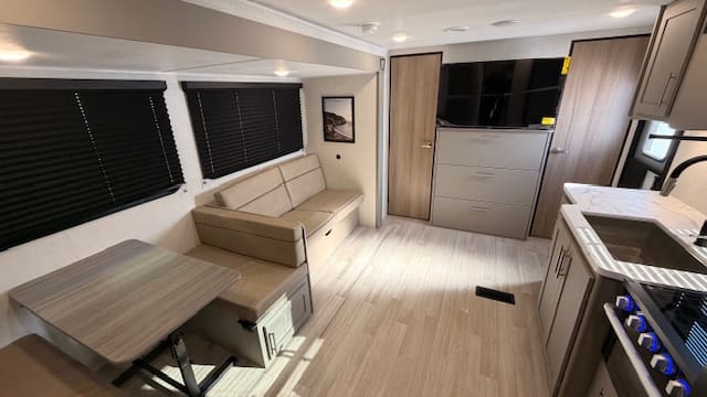 2026 HIDEOUT 310XBR by KEYSTONE - Image 13