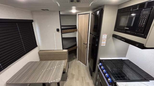 2026 HIDEOUT 230BH by KEYSTONE - Image 15