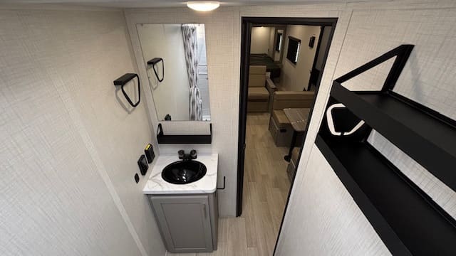 2026 HIDEOUT 230BH by KEYSTONE - Image 29