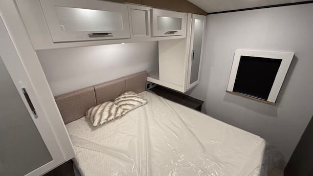 2026 BULLET 290BHS by KEYSTONE - Image 33