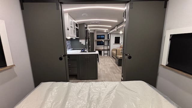 2026 BULLET 290BHS by KEYSTONE - Image 40