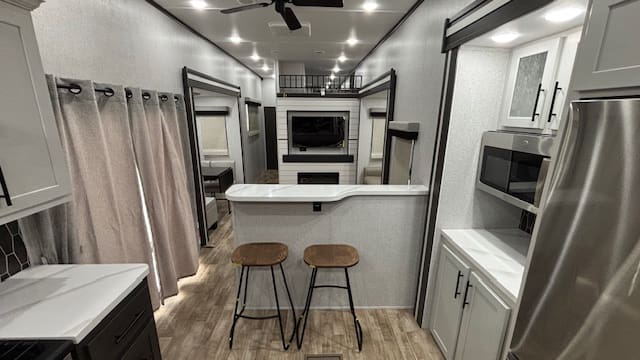 2026 HAMPTON 388FKL by CROSSROADS - Image 10