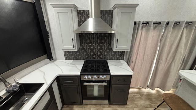 2026 HAMPTON 388FKL by CROSSROADS - Image 11