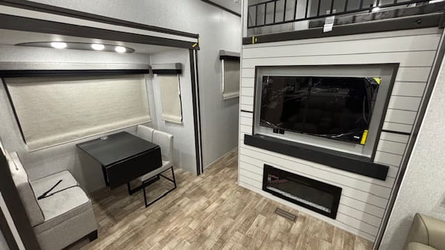 2026 HAMPTON 388FKL by CROSSROADS - Image 15