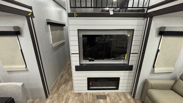 2026 HAMPTON 388FKL by CROSSROADS - Image 21