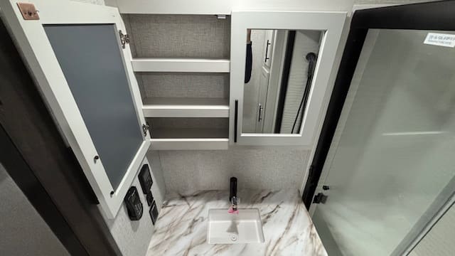 2026 HAMPTON 388FKL by CROSSROADS - Image 34