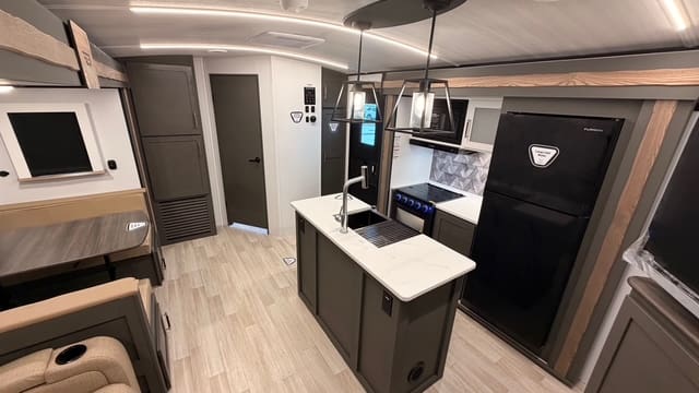 2026 BULLET 330BKQ by KEYSTONE - Image 10