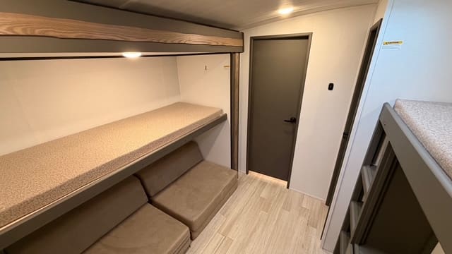 2026 BULLET 330BKQ by KEYSTONE - Image 22