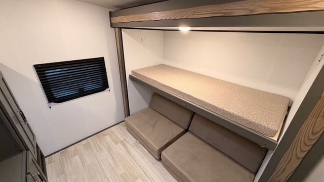 2026 BULLET 330BKQ by KEYSTONE - Image 23