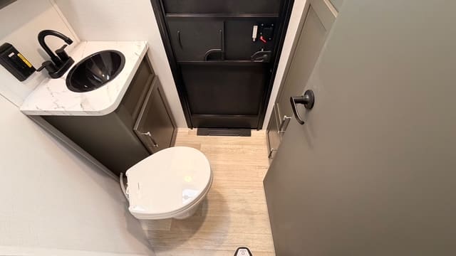 2026 BULLET 330BKQ by KEYSTONE - Image 27