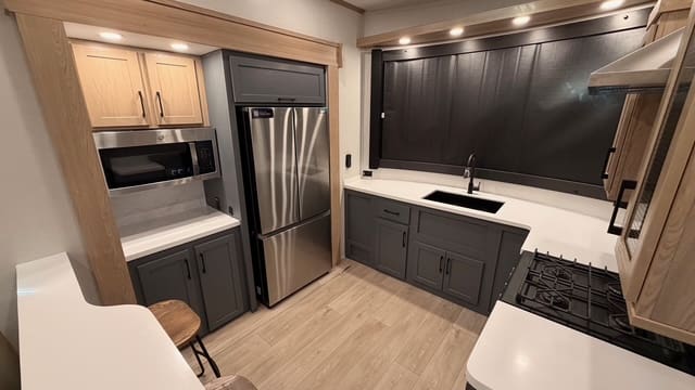 2026 HAMPTON 388FKL by CROSSROADS - Image 7